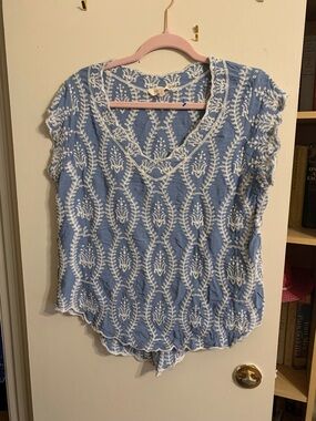 Solitaire Light Blue V-Neck Embroidered Cap-Sleeve Camisole